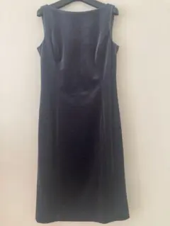 ベロアワンピース　ecume ブラックブルー　光沢　結婚式等に