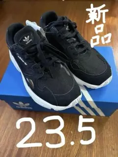 【新品】adidas ADIDASFALCON W ブラック 23.5cm