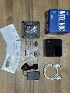 Intel NUC5PGYH （メモリ8GB/SSD120GB/Win11）のサムネイル