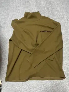 長袖カットソー