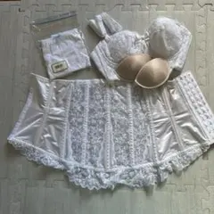 【美品】セモアブライダルインナー ブラ＆ウエストニッパーセット C65/58 2025年最新】セモア ニッパー 58の人気アイテム - メルカリ