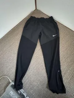 Nike ブラック ジャージパンツ M レディース