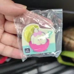 はま寿司　カプセルトイ つぶらな瞳のなまがき　カプセルにはいったなまがきちゃん