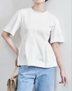 新品同様UNITED ARROWS★コンスト シェイプ Tシャツ定価16940円のサムネイル