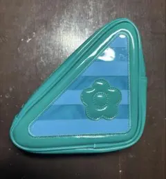 MARY QUANT エナメル デイジー トライアングルポーチ