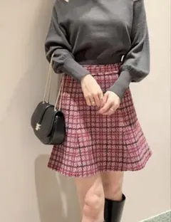 スナイデル　ツイード　赤　フレアスカート