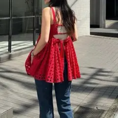 clane hole dot shirring tops red 赤 ぺプラムのサムネイル