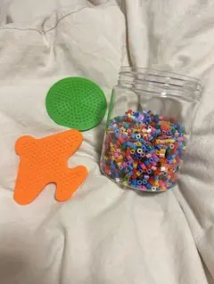 アイロンビーズセット（多色・プレート付き）