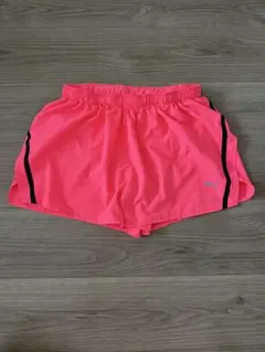 PUMA ランニングショートパンツ ピンク系