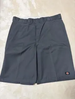 Dickies ルーズフィット ショートパンツ 42