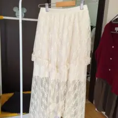 SOLLON. アシンメトリーレーススカート