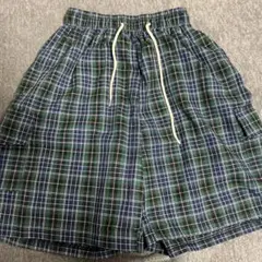 チェック柄ショートパンツ（緑・青）