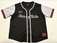 straykids アイエンdominATE ユニフォーム - メルカリ