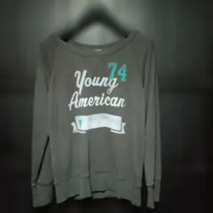 Young American 74 オフショルダー スウェット