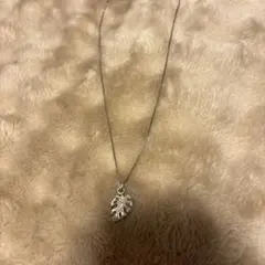 シルバー モンステラリーフ ネックレス
