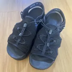 【新品未使用・早い者勝ち】 NIKE エアマックス ココ 25センチ 2025年最新】エアマックスココ 25の人気アイテム - メルカリ