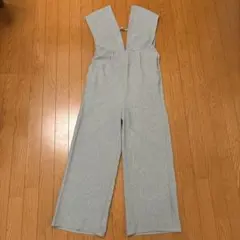 リエディ Vネック サロペット オールインワンワイドパンツ　MT sizeのサムネイル