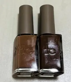 試し塗りのみ　ネイルホリック24_7 BE393＆BE394 マニキュア　美品