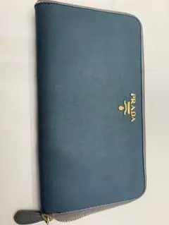 美品: PRADA 三つ折り財布 ブラック ライトブルー - メルカリ