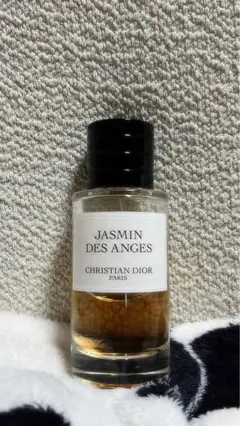 JASMIN DES ANGES 350ml ボディソープ Jasmin des Anges: Eau de Parfum with Fruity Floral Notes