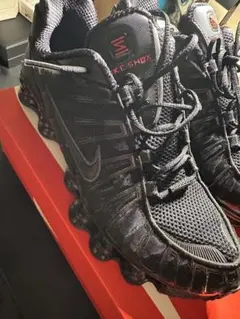 Nike shox tl ブラック