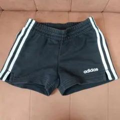 adidas ブラック ハーフパンツ 140cm