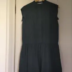 ノースリーブひざ丈ワンピース ブラック　黒　前開き　前ボタン