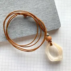 Item thumbnail for item 3cb7498a-4e02-4c88-9da2-0a43ac67373d