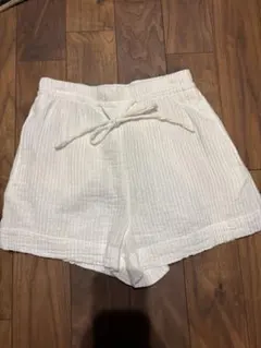 H&Mリネンショートパンツ