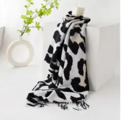 新品　大判　ストール　モノトーン　アニマル　マフラー　冷え性