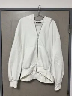 ZARA ジップパーカー　白　M