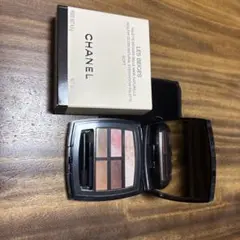 CHANEL LES BEIGES アイシャドウ パレット SOFTのサムネイル