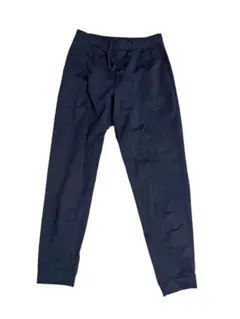 ユニクロ　ウルトラストレッチアクティブジョガーパンツ