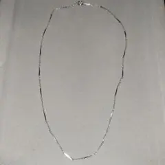 シルバー 細長いリンクチェーンネックレス