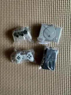 PlayStation ミニチュアチャーム4個セット　バラ売り可能