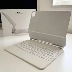 極美品】iPad 11インチ Magic Keyboard ホワイト US配列 - メルカリ