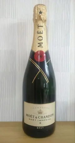 MOËT & CHANDON モエ・エ・シャンドン シャンパン 750mlのサムネイル