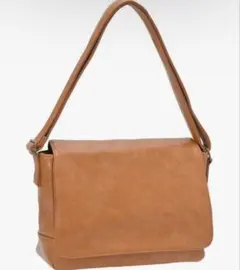 ✨新品✨Rename（リネーム） ショルダーバッグ ブラウン 革素材