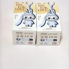 新品未開封☆ラブブ イニシャルPIN FOR LOVE CとHの２個セット正規品