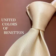【美品】 UNITED COLORS OF BENETTON ソリッド柄のサムネイル