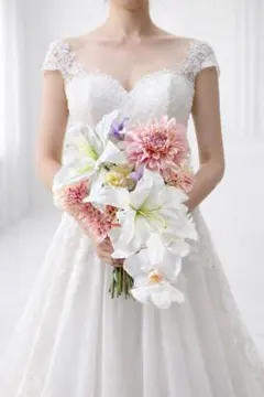 ウェディングブーケ　百合　胡蝶蘭　ホワイト　ピンク　和装　前撮り　結婚式　造花