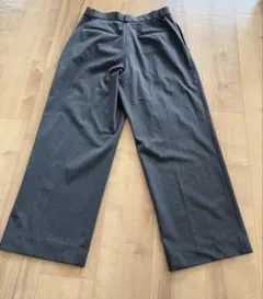 タックワイドパンツ（ツータック・丈長め76cm）