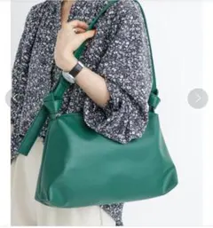 サマンサモスモスブルー　合皮ソフトショルダーバッグ グリーン