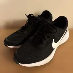 NIKE ナイキ メンズ　スニーカー　レボリューション7 26.0のサムネイル