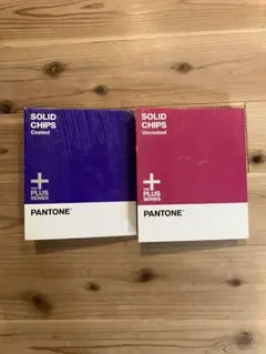 PANTONE Uncoated パントーン チップ 冊子 色見本 カラーガイド - メルカリ