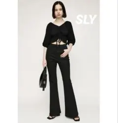 SLY JEANS ハイウエスト ピンタック フレアパンツ 24インチ