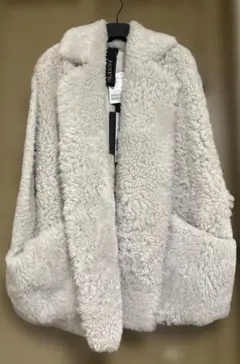 2025年最新】ブランカ ムートンベストの人気アイテム - メルカリ