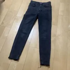 ZARAザラ　ストレッチデニム　黒