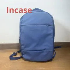 ネイビー シンプル バックパックIncase City Dot Backpack