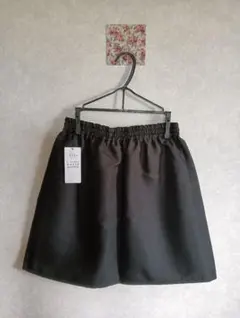 新品タグ付き イーハイフンワールドギャラリー 台形スカート ミニスカート